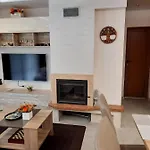 луксозен в комплекс маунтин лейк: смолянски езера Smolyan