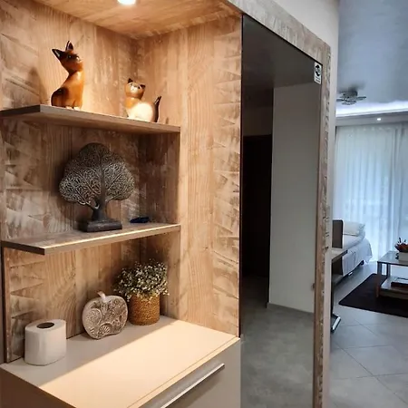 луксозен в комплекс маунтин лейк: смолянски езера Apartment Smolyan