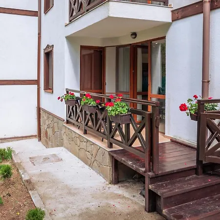 Apartment луксозен в комплекс маунтин лейк: смолянски езера *