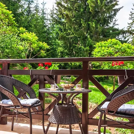 луксозен в комплекс маунтин лейк: смолянски езера Apartment Smolyan