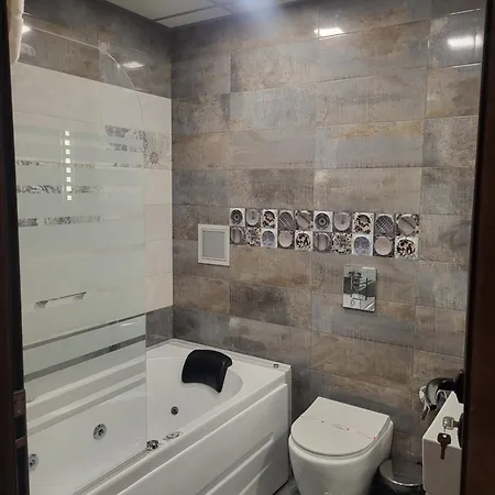 луксозен в комплекс маунтин лейк: смолянски езера Apartment Smolyan