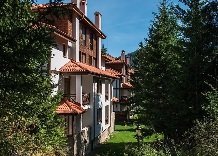 луксозен в комплекс маунтин лейк: смолянски езера